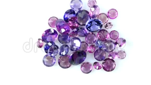 紫罗兰蓝宝石在一个转盘上视频的预览图