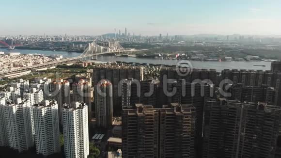 斜拉桥中国基础设施发达视频的预览图