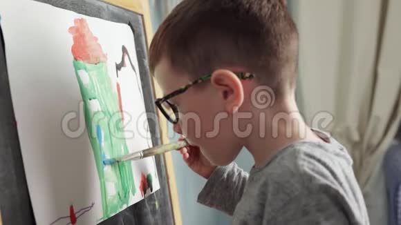儿童画屋视频的预览图