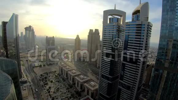 迪拜高峰时间视频的预览图