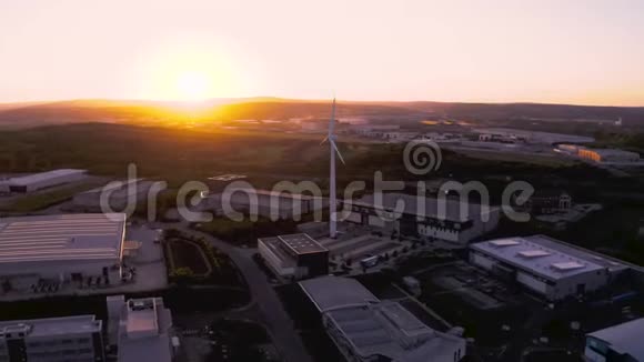 4K航天无人机拍摄的谢菲尔德和罗瑟姆完美日落的画面视频的预览图