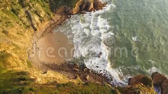 Sintra自然公园海滨Roca角视频的预览图