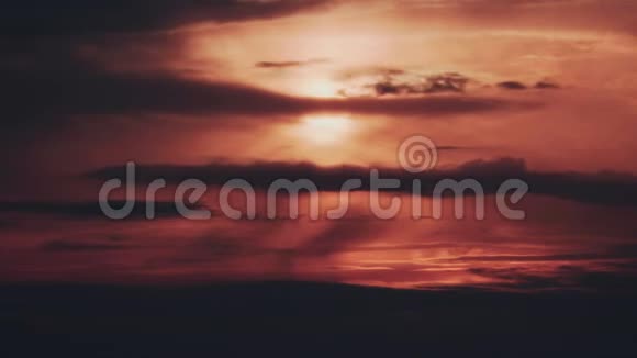 火星上的红云和大气视频的预览图