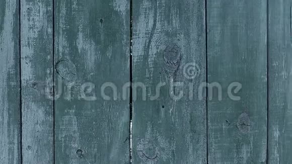 背景纹理木板在美丽的蓝色阴影视频的预览图