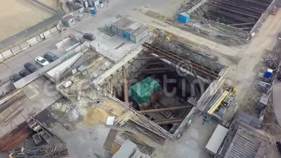 俄罗斯莫斯科地铁建设空中拍摄视频的预览图