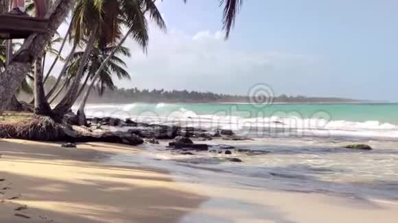 多米尼加共和国的普拉亚利蒙15岁视频的预览图