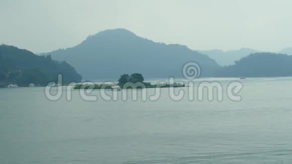 台湾日月潭水上船视频的预览图