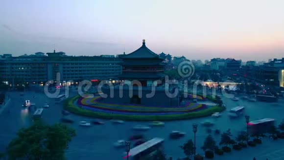 西安AN中国2013年4月12日西安钟楼的时间间隔白天到晚上视频的预览图