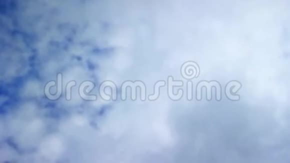 天空中云的时间流逝视频的预览图