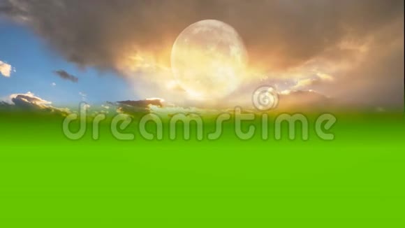 绿屏背景下的晚霞视频的预览图