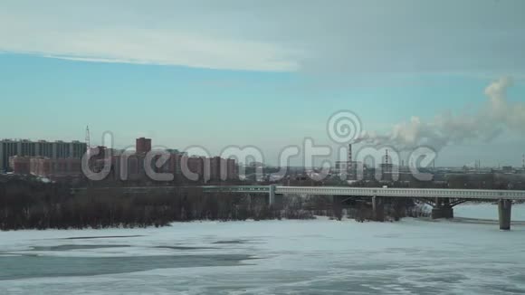 不良生态的俄罗斯城市全景视频的预览图