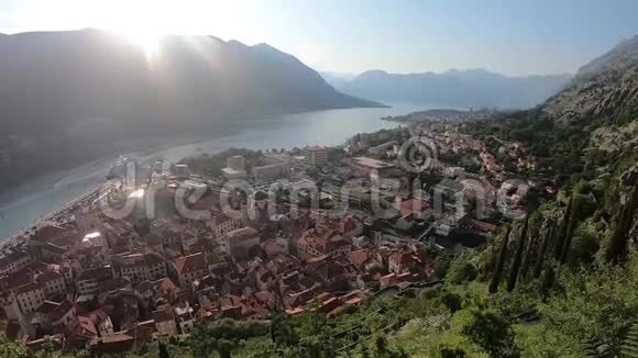 黑山镇从上面春天视频的预览图