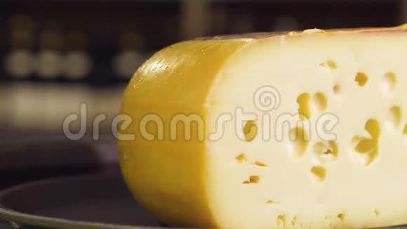 大部分荷兰奶酪视频的预览图