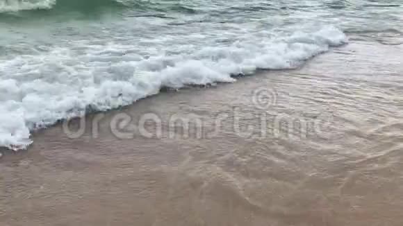 马洛卡岛沿岸的足迹视频的预览图