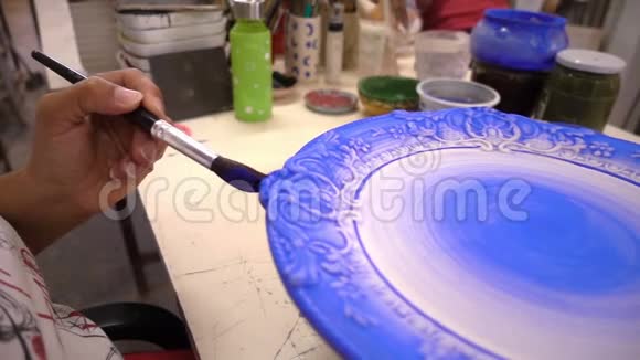 陶瓷板块绘画艺术视频的预览图