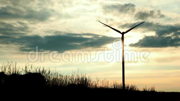 利用清洁绿色和风能的风力涡轮机视频的预览图