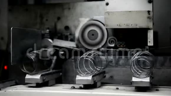 介绍了工厂生产弹簧的工艺流程视频的预览图