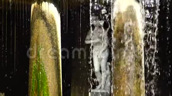尤曼尤曼2019年10月19日费迪迪石窟与风景雕像索菲夫斯基公园乌曼视频的预览图