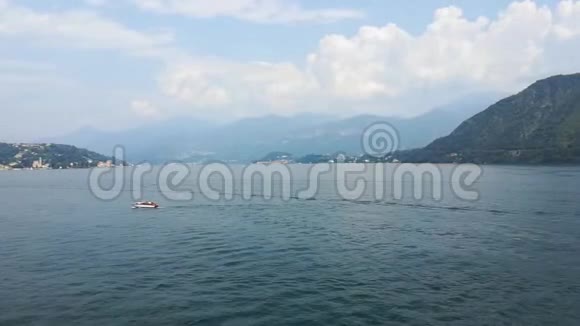 意大利北部的科莫湖动船视频的预览图