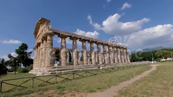 意大利Paestum2019年6月25日雅典娜神庙古希腊神庙4K视频的预览图