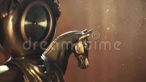青铜马尘高清镜头视频的预览图
