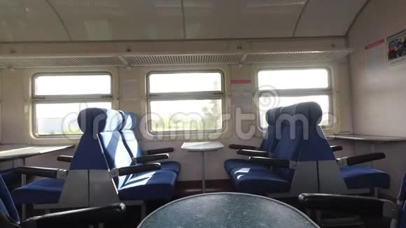 火车空座火车开动视频的预览图