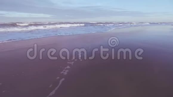 日落时意大利海岸视频的预览图