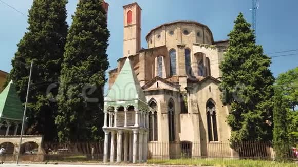 博洛尼亚圣弗朗西斯教堂视频的预览图