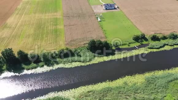 欧洲乡村的空中景色视频的预览图