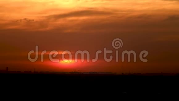 日落时分俯瞰奥斯坦基诺塔视频的预览图