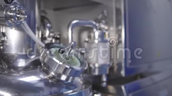 药品质量控制制药生产线制药厂制药生产线视频的预览图