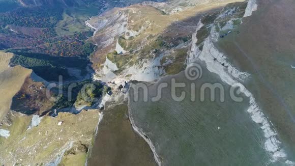 马雅克山上陡峭的悬崖达吉斯坦共和国俄罗斯视频的预览图