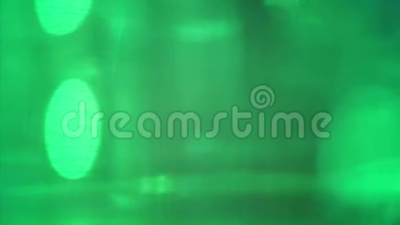 绿色抽象的光线在空间中随机发光3840x21604k视频的预览图