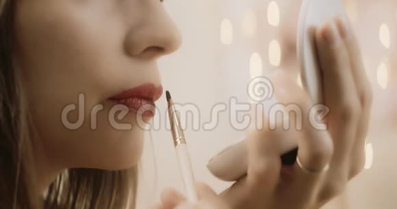 电影化妆魅力系列视频的预览图