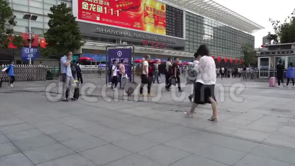中国上海火车站视频的预览图