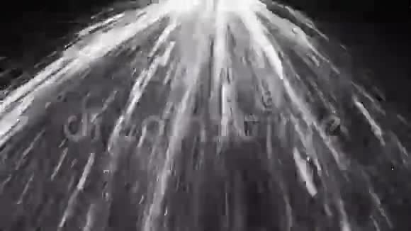 喷水淋浴视频的预览图