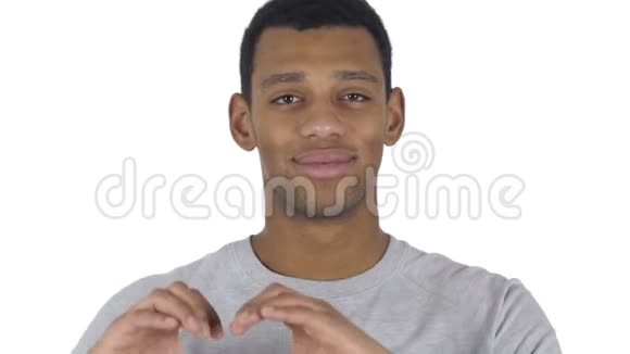 美国黑人的心脏标志手势视频的预览图