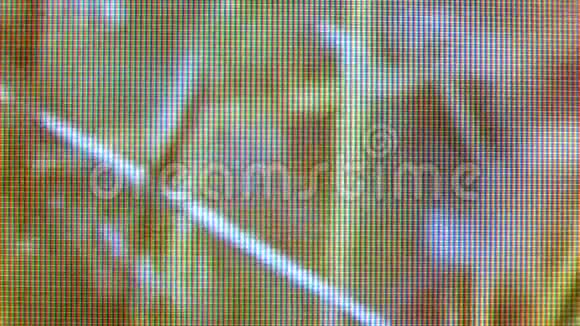 监视器的特写s像素电视上的rgb像素视频的预览图