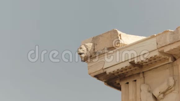 希腊雅典雕刻的狮子头视频的预览图