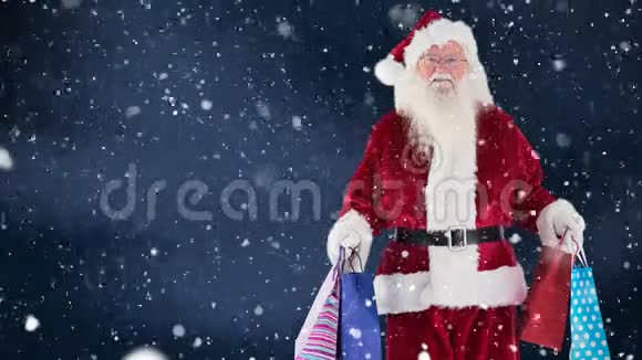 带购物袋的圣诞老人条款加上降雪视频的预览图