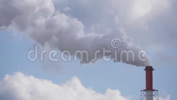 工业区工厂管道浓烟环境污染视频的预览图
