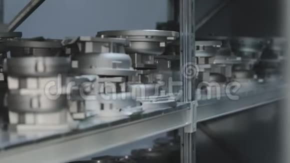 制造齿轮电机清洁仓库与齿轮电机库存变速箱视频的预览图