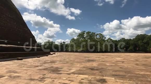 Anuradhapura斯里兰卡Dagoba的视角视频的预览图