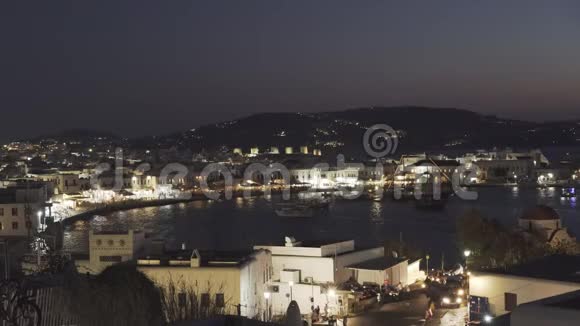 希腊麦科诺斯岛的乔拉夜景视频的预览图