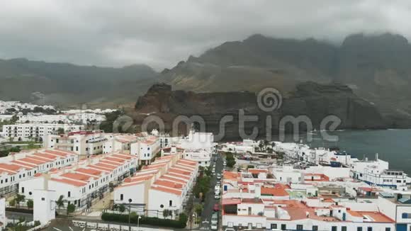 阿盖特航空景观大加那利岛西班牙大西洋沿岸的一个小港口城市视频的预览图