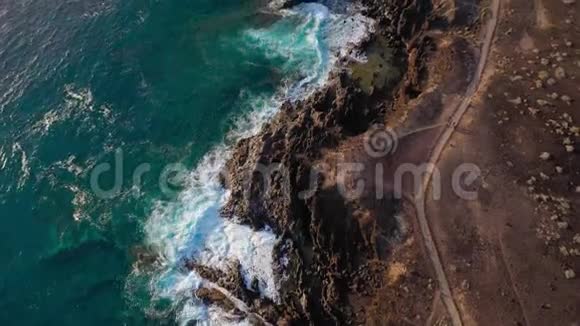 大西洋海岸和西班牙加那利群岛Tenenife岛保护区的俯视图视频的预览图