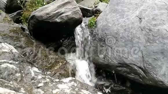 巴格桑格的瀑布视频的预览图