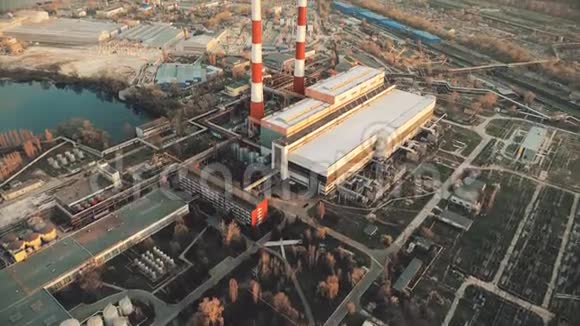 河岸钢铁厂城市视野视频的预览图