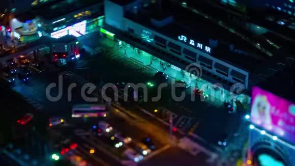 东京城市全景高角度倾斜变换的夜晚时间视频的预览图