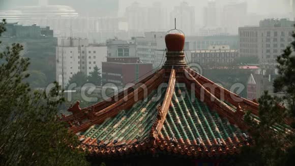 中国首都上空可见的烟雾视频的预览图